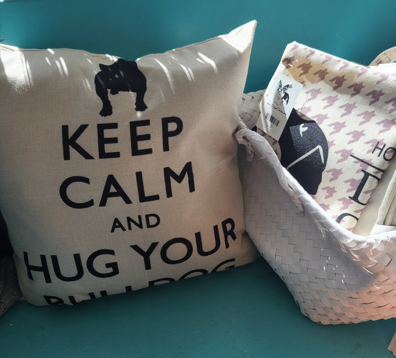 Graphic Pillow Designs